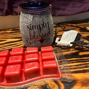 SCENTSY wax burner and Big block of wax